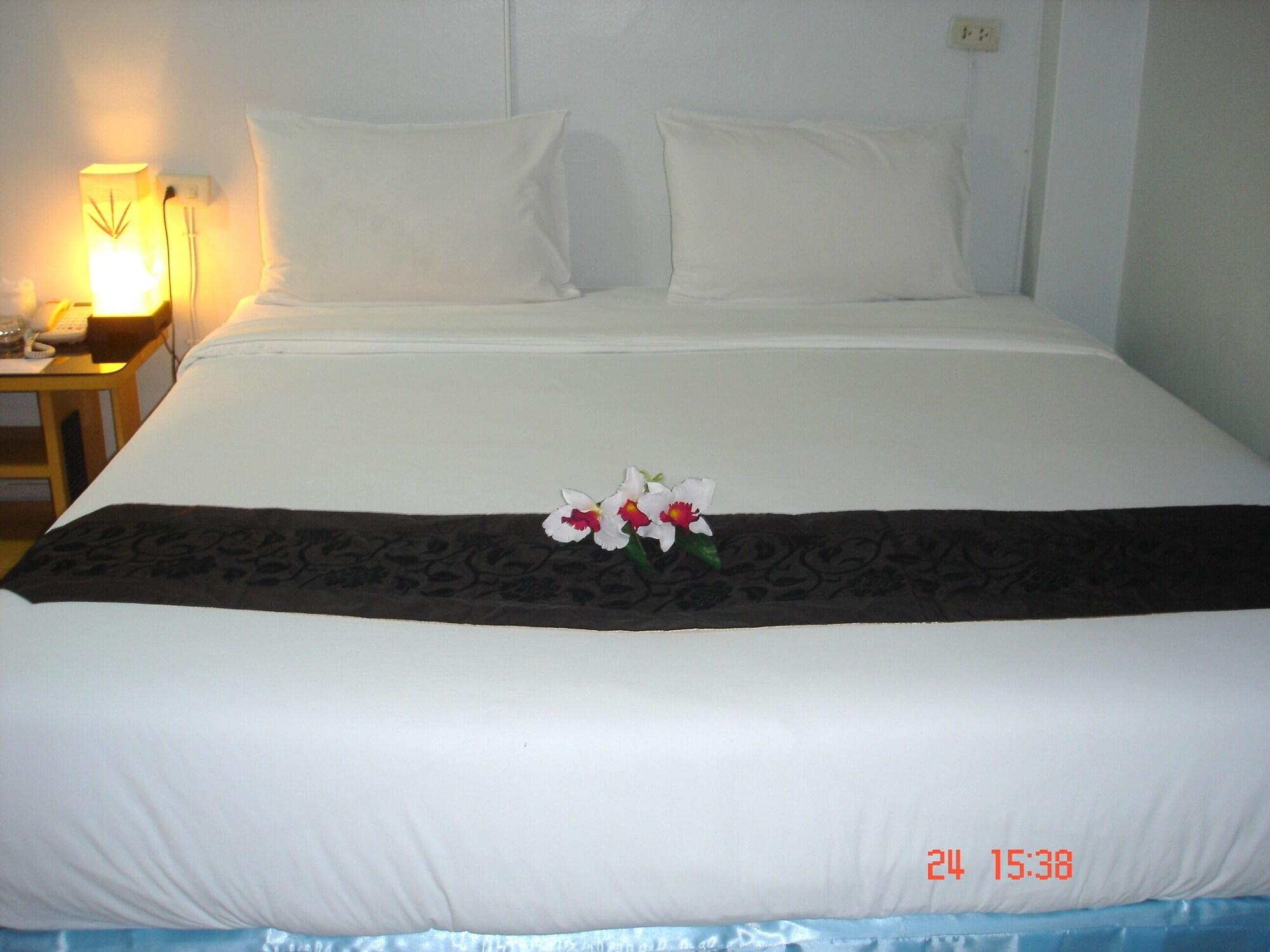 Lamai Apartment Patong Екстериор снимка